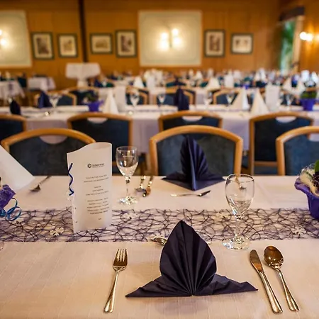 Hotel Singlereisen Franken 4*